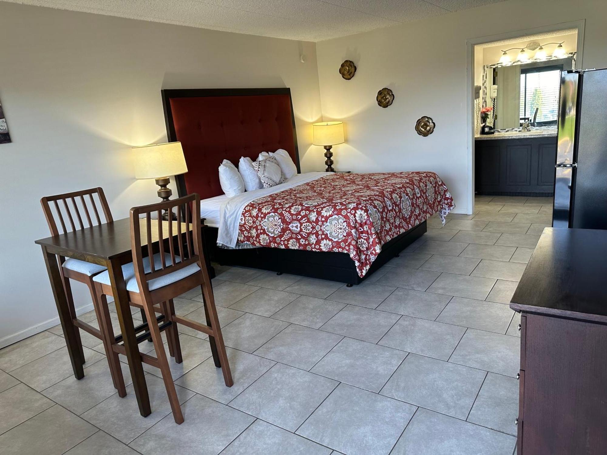 Geneva Wells Inn Lake Geneva Bagian luar foto